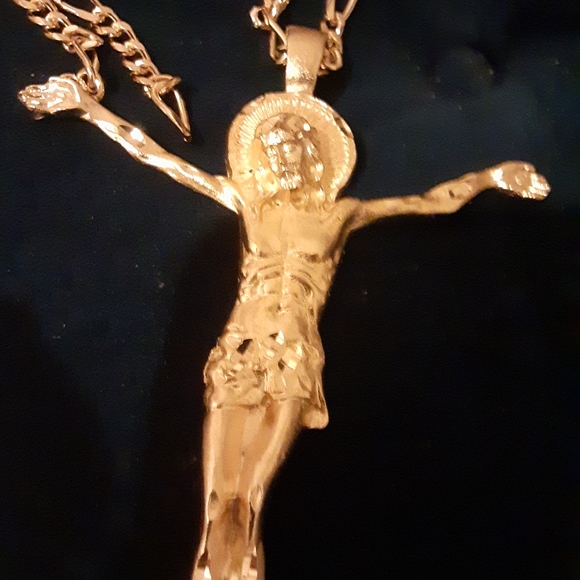 Gold bonded 10kt chain with jesus charm - Picture 3 of 3